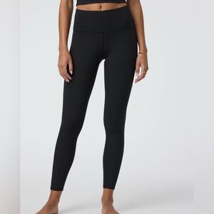 Vuori Inversion Black Ribbed Leggings